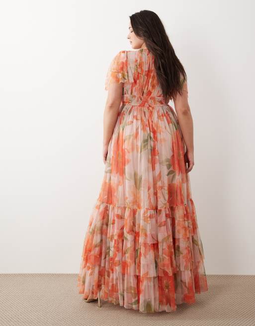 Lace & Beads Plus - Bruidsmeisjes - Madison - Aangerimpelde maxi jurk met diepuitgesneden hals en fladdermouwen in oranje klaprozenprint, 4 van 4