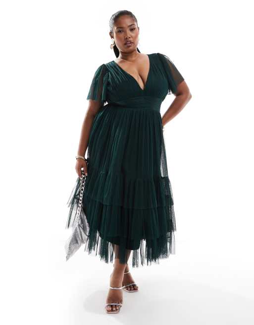 Lace & Beads Plus - Bruidsmeisjes - Madison - Midi jurk van tule met V-hals in smaragdgroen