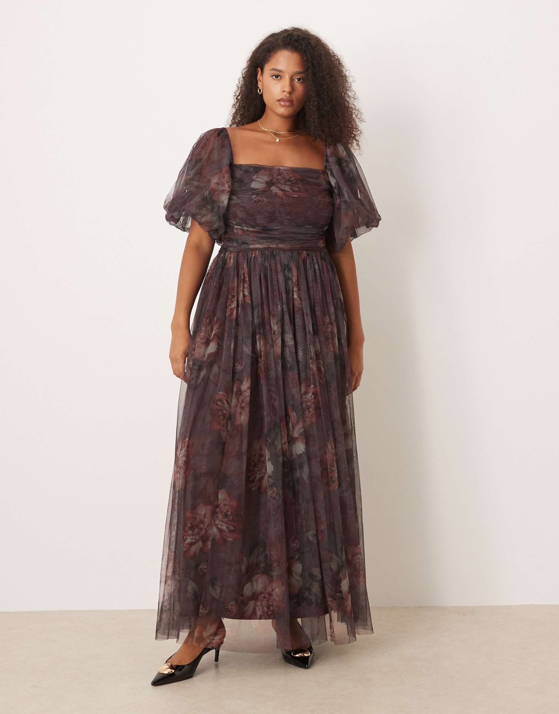 lace & beads plus puff sleeve tulle maxi dress in plum floral