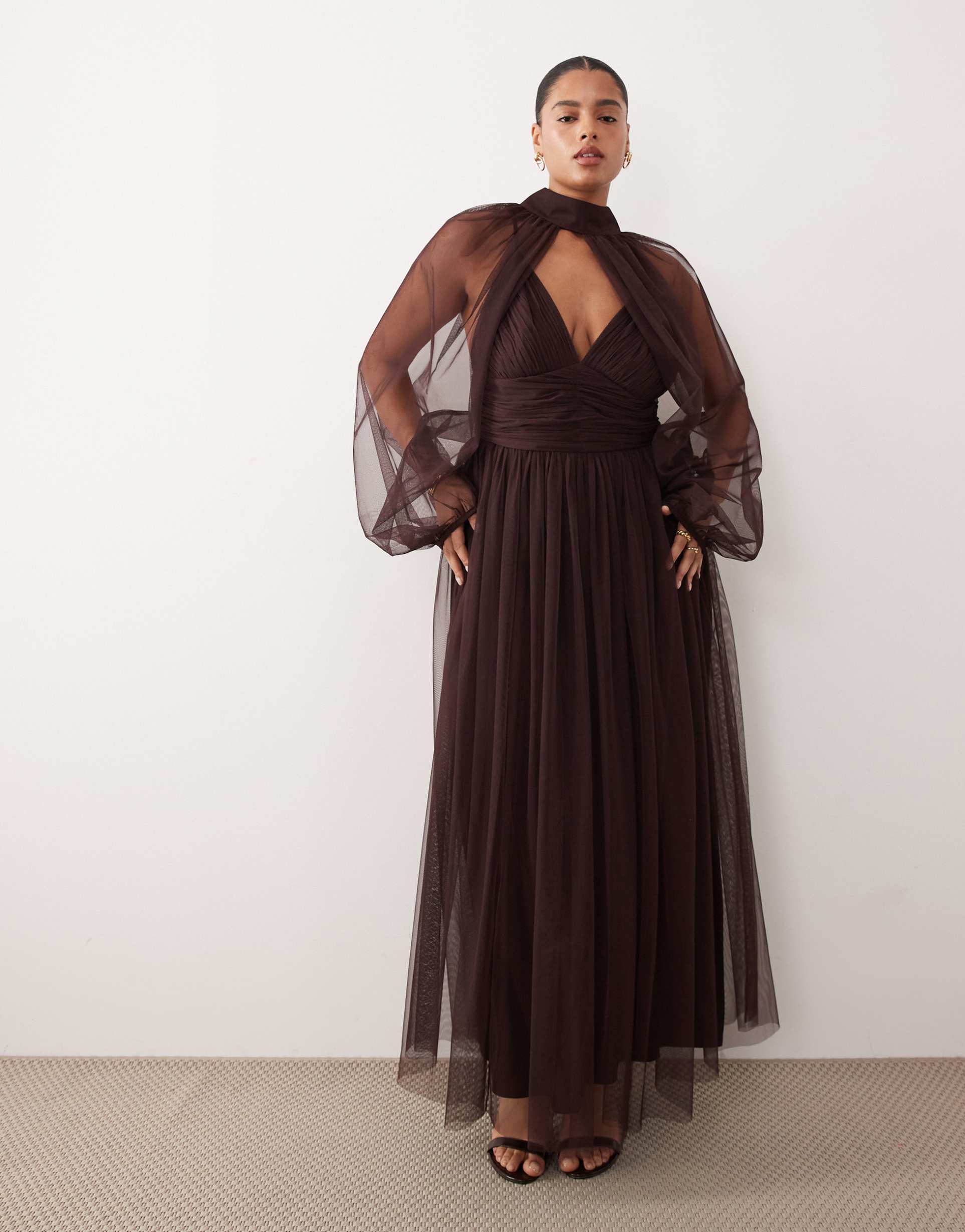 lace & beads plus removable sleeve tulle maxi dress in chocolate