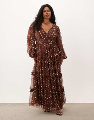 Plus Size Guest 3