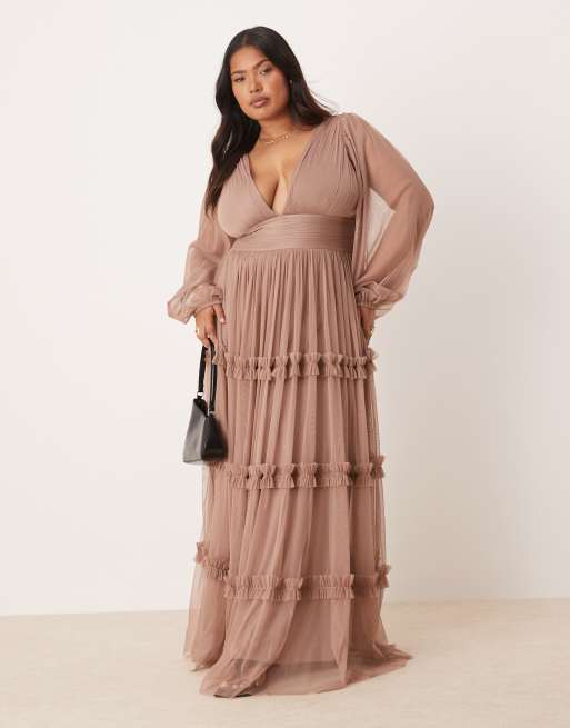 Lace & Beads Plus - Vestito lungo color talpa tenue con volant bohémien, 4 di 4