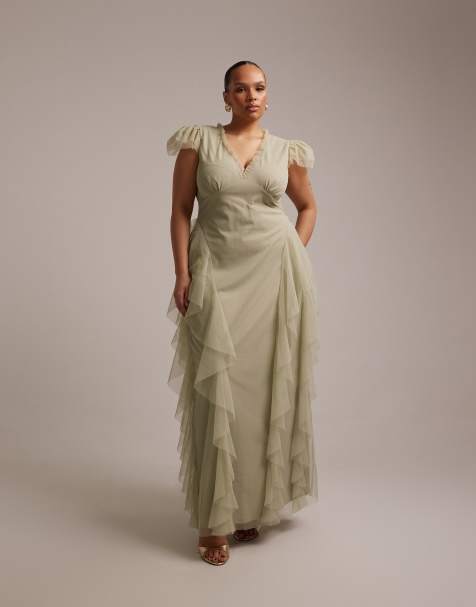 Lace & Beads Plus - Vestito lungo da cerimonia in tulle verde salvia con scollo profondo e volant - view 1