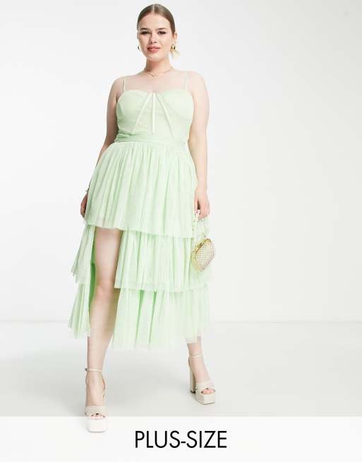Lace & Beads Plus - Vestito midi in tulle a balze con corsetto verde pastello