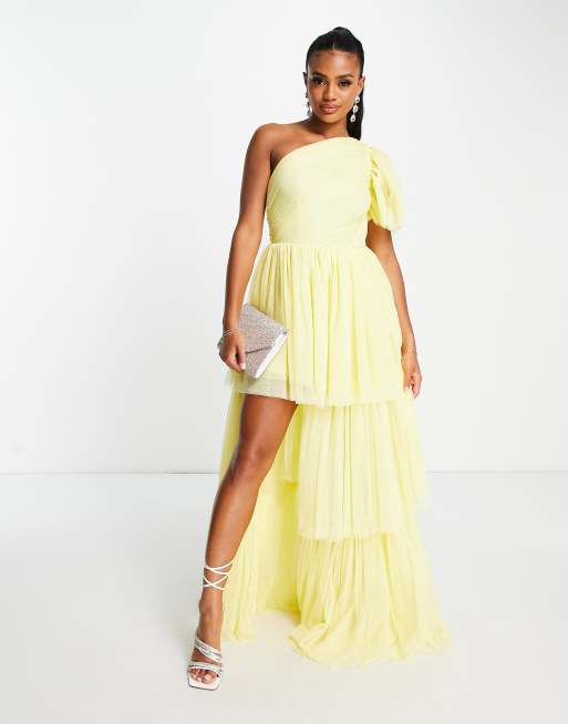 Lace & Beads - Robe longue asymétrique avec ourlet à volants - Jaune