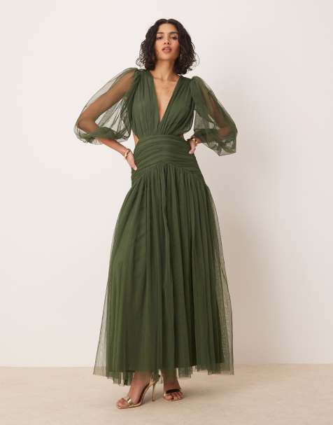 Lace & Beads - Robe longue avec ourlet superposé et décolleté plongeant - Olive - view 1