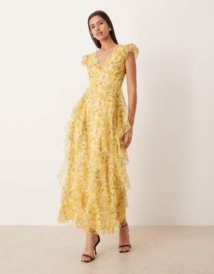 Lace & Beads - Robe longue en tulle imprimé fleuri avec volants et col V - Jaune