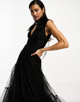 rose shoulder tiered maxi dress in black