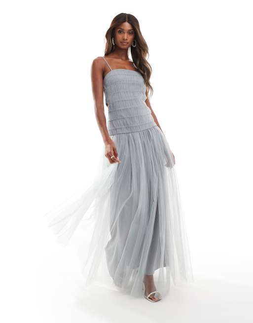 Lace & Beads – Szara tiulowa sukienka maxi z obniżoną talią
