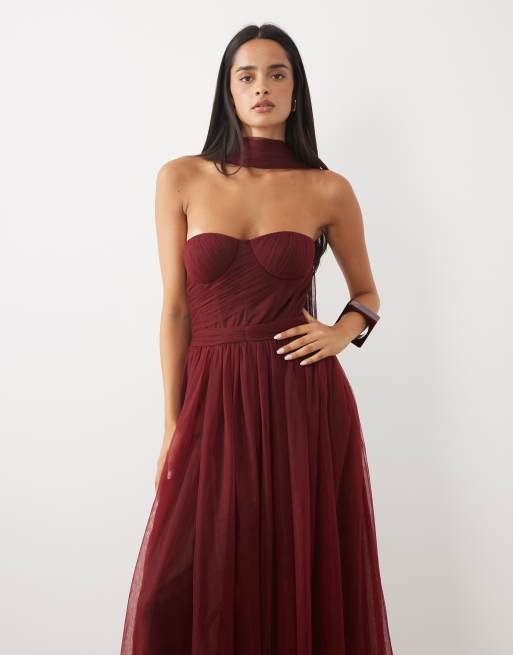 Lace & Beads tyl bandeau-halstørklæde-korset maxikjole i burgundy, 3 af 4