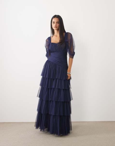 Lace & Beads - vestido maxi de tul con hombros caídos asimétrico y detalle de volante en azul marino - view 1