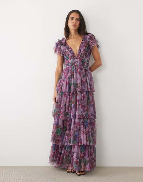Lace & Beads - vestido maxi escalonado de tul con volantes en los hombros y escote pronunciado, estampado floral morado - view 1