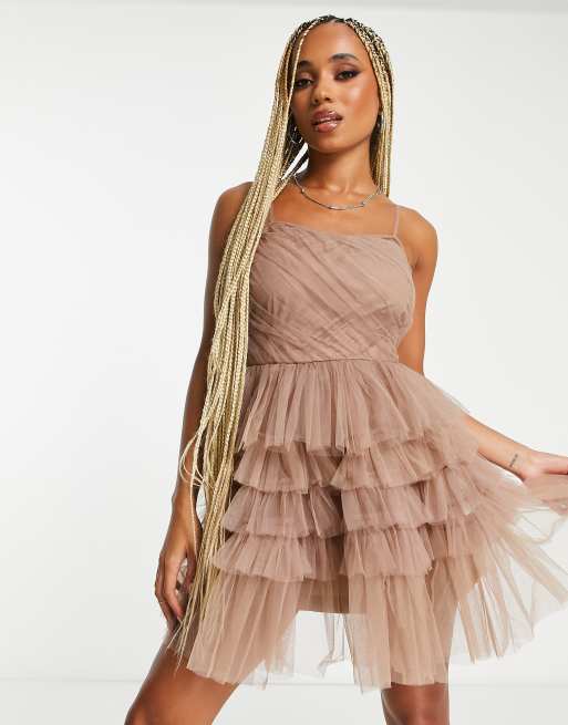 Vestito a balze clearance