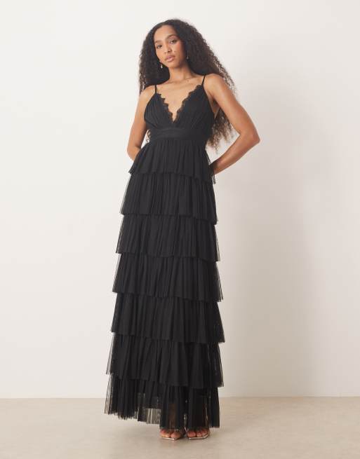Lace & Beads - Vestito lungo in tulle a balze nero con scollo a V e dettagli in pizzo