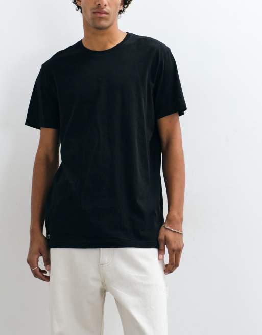 Lacoste 3 pack cotton crew neck t-shirts in black, white and green, 2 of 5