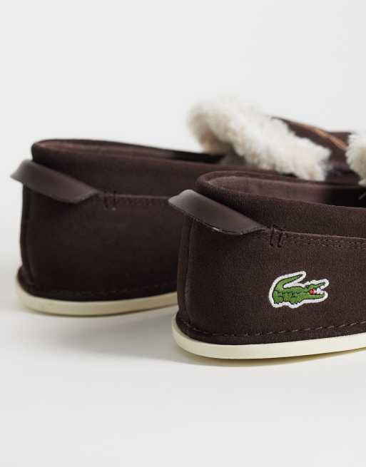 Lacoste aubery fleece lined suede slippers in dark brown, 3 of 4