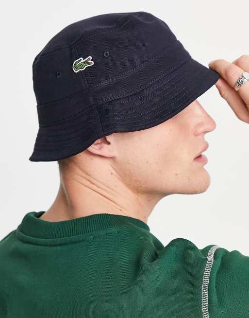 Lacoste Bob avec logo Bleu marine ASOS