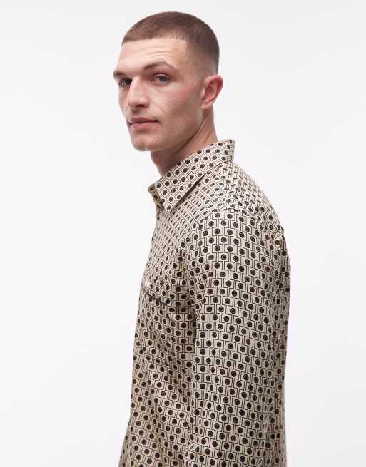 Lacoste - Camicia in raso beige con stampa di monogrammi, 5 di 5