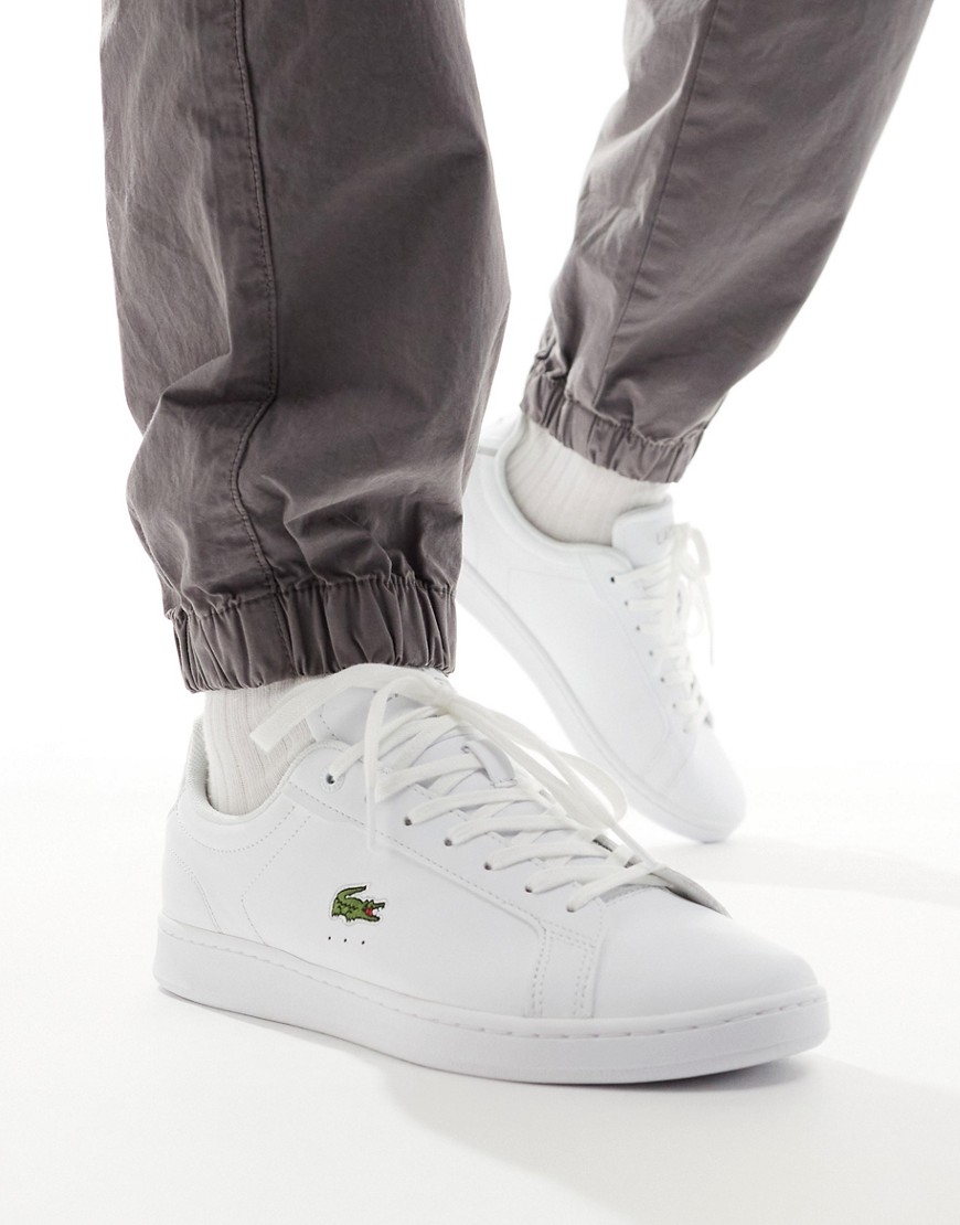 Lacoste carnaby pro bl23 1 sma trainers in white