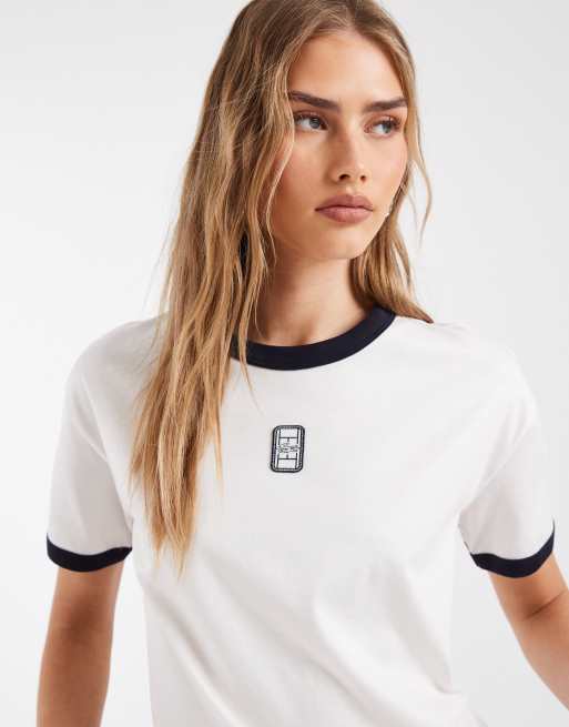 Lacoste central logo ringer t-shirt in white, 2 of 4