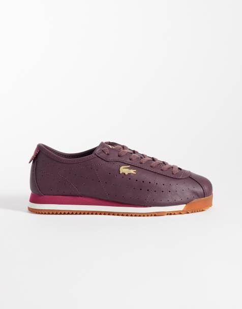Lacoste club-low gumsole gold accent trainer in burgundy - view 1