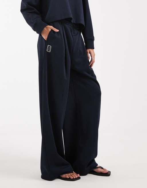 Lacoste co-ord drawstring logo joggers in navy, 2 of 5