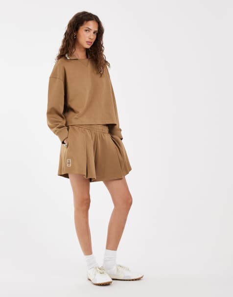 Lacoste co-ord shorts med løbesnor og logo i brun - view 1
