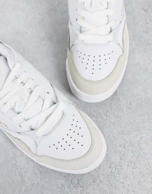 lacoste court slam chunky trainers in white