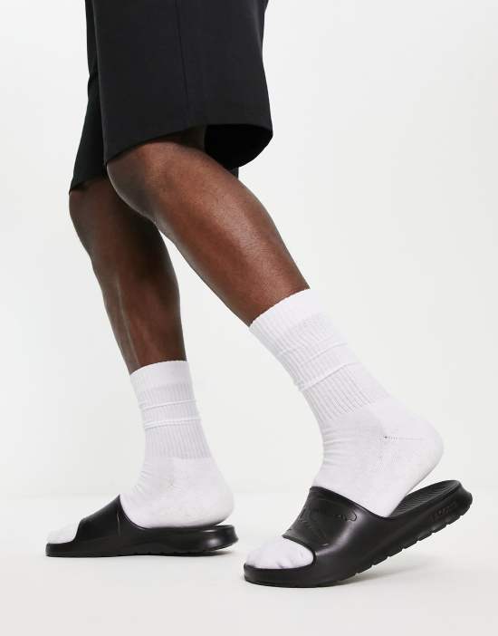 https://images.asos-media.com/products/lacoste-croco-20-colorblock-sliders-in-black/202613412-1-black?$n_550w$&wid=550&fit=constrain