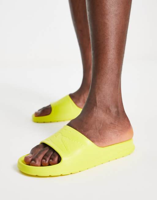 Lacoste - Croco 2.0 - Slippers in geel kleurvlak