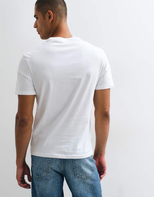 Lacoste crocodile graphic cotton loungewear t-shirt in white, 5 of 5