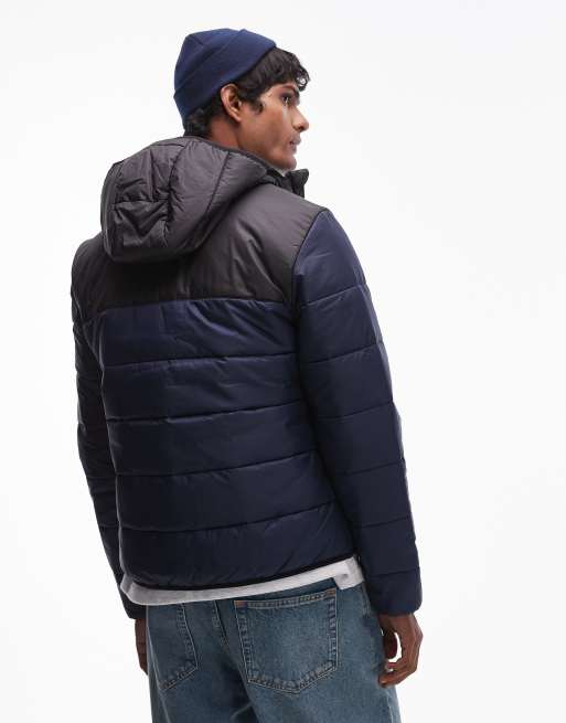 Lacoste – Essentials – Gesteppte Puffer-Jacke mit marineblauem