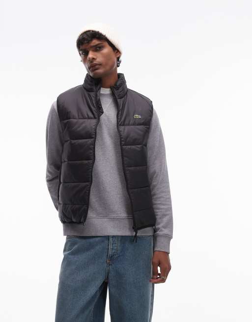 Lacoste – Essentials – Gesteppte Weste in Schwarz ASOS