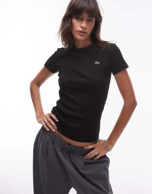 Lacoste - Figurbetontes T-Shirt in Schwarz mit Logo