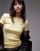 Thumbnail 1 van 4