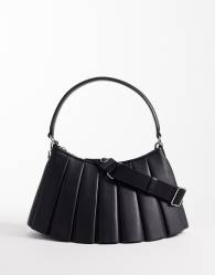 Lacoste large Leglen bag in black