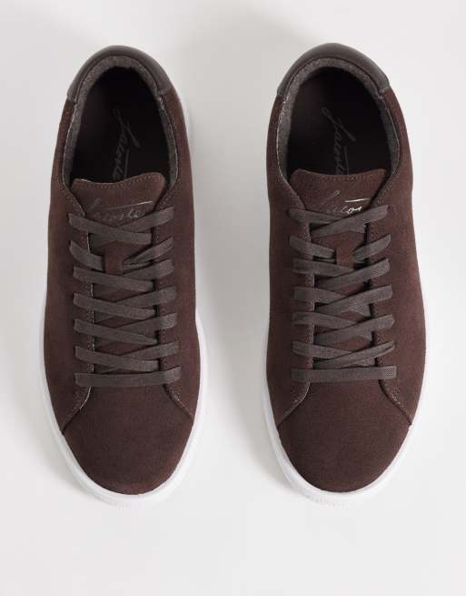 Lacoste linecourt suede sneaker in white and dark brown, 3 of 5