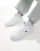 Thumbnail 1 van 5