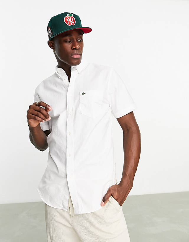 Lacoste - logo short sleeve shirt in white