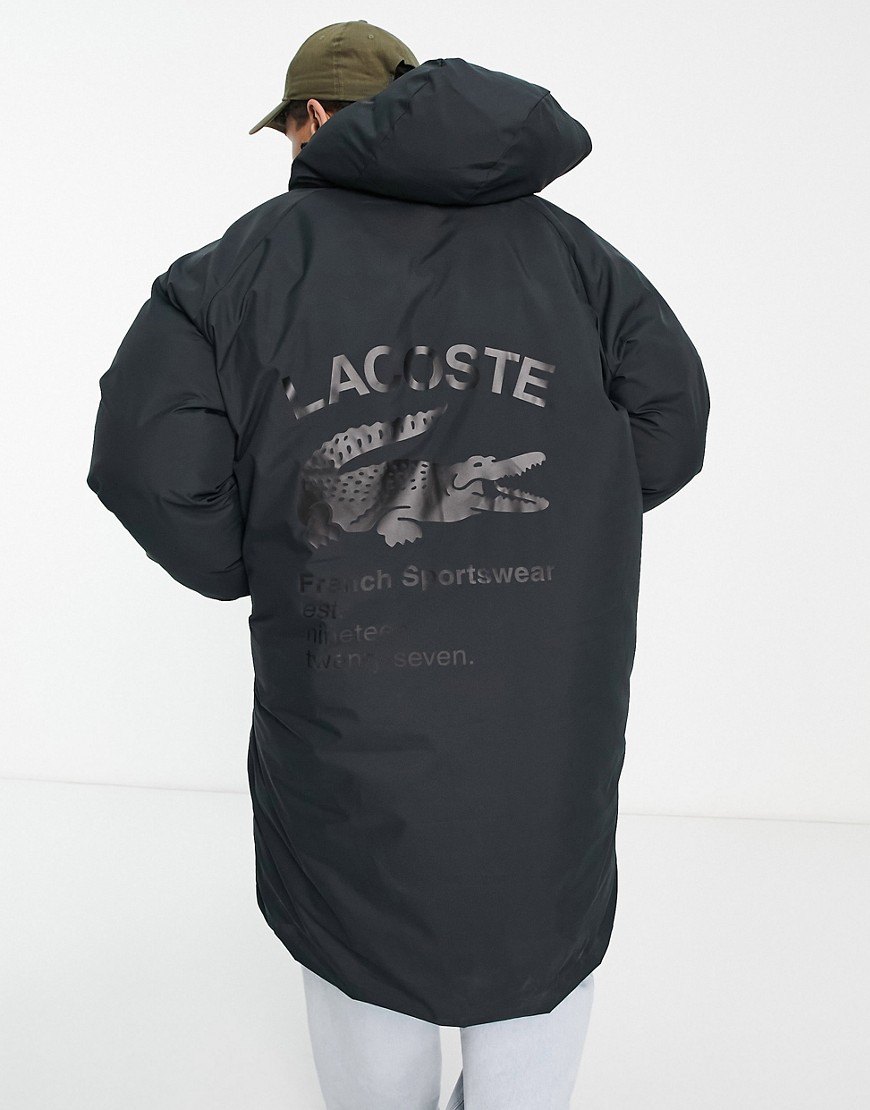 lacoste long line back print puffer coat in black