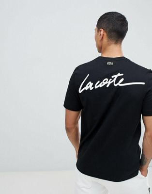 Lacoste – L!VE – Svart t-shirt med logga i skrivstil