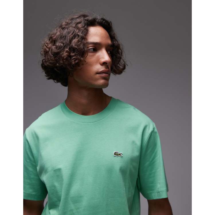 207665225-1-green?$n_750w$&wid