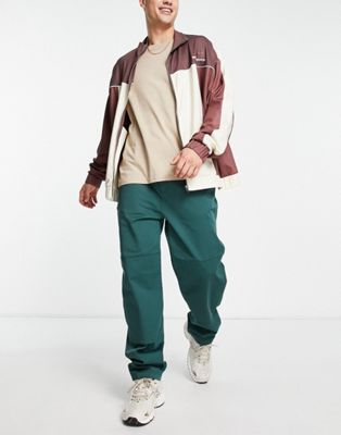 Lacoste cargo trousers in green - ASOS Price Checker