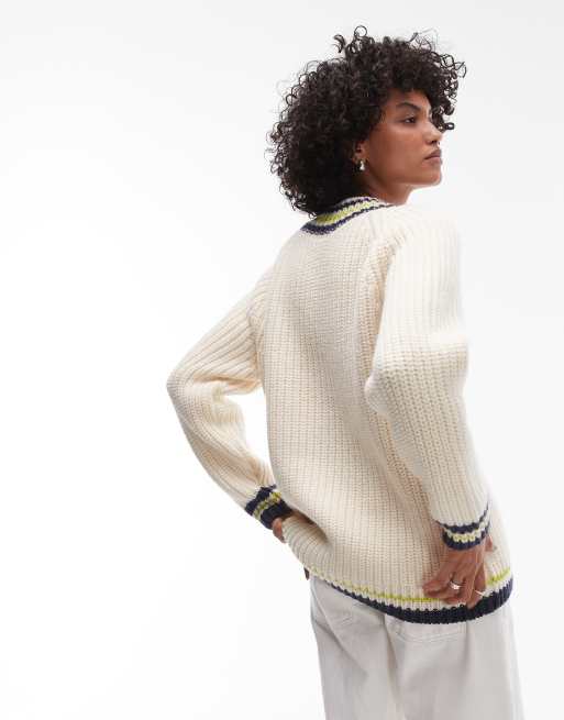 Lacoste Pull rayé à col V Crème ASOS