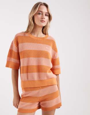 Lacoste - Pull rayé à manches courtes en maille - Fleur d'oranger