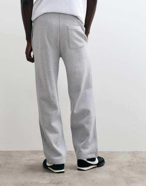 Lacoste relaxed fit logo sweatpants in grey, 3 of 5