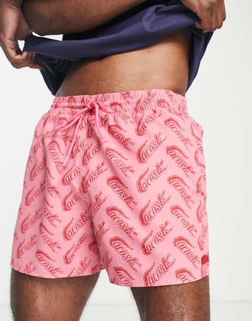 Lacoste – Rosa badshorts med heltäckande logga