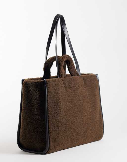 Lacoste script detail fleece tote bag in brown , 2 of 4
