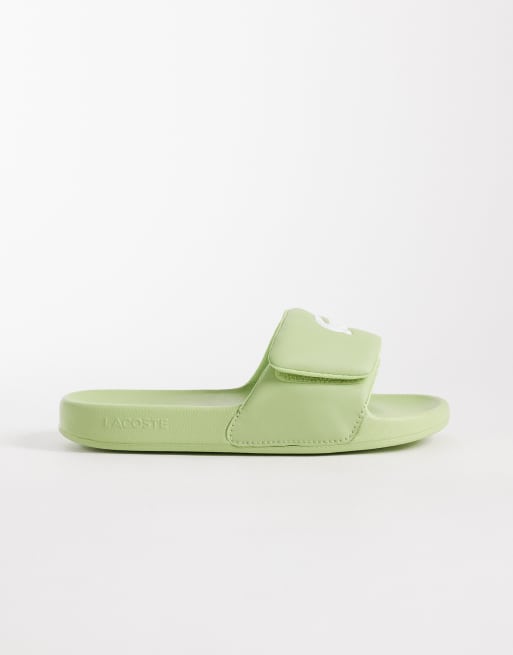 Lacoste Serve 0.0 velcro strap logo sliders in light green, 3 of 4