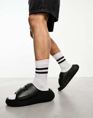 Lacoste Serve 3.0xl Sliders In Black